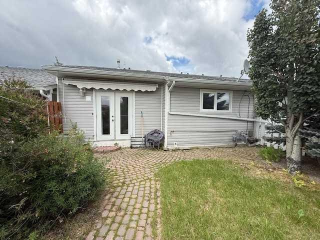 830 Birchwood Close, Drumheller, AB - Outdoor