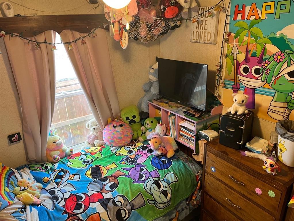 331 Gleichen Street, Gleichen, AB - Indoor