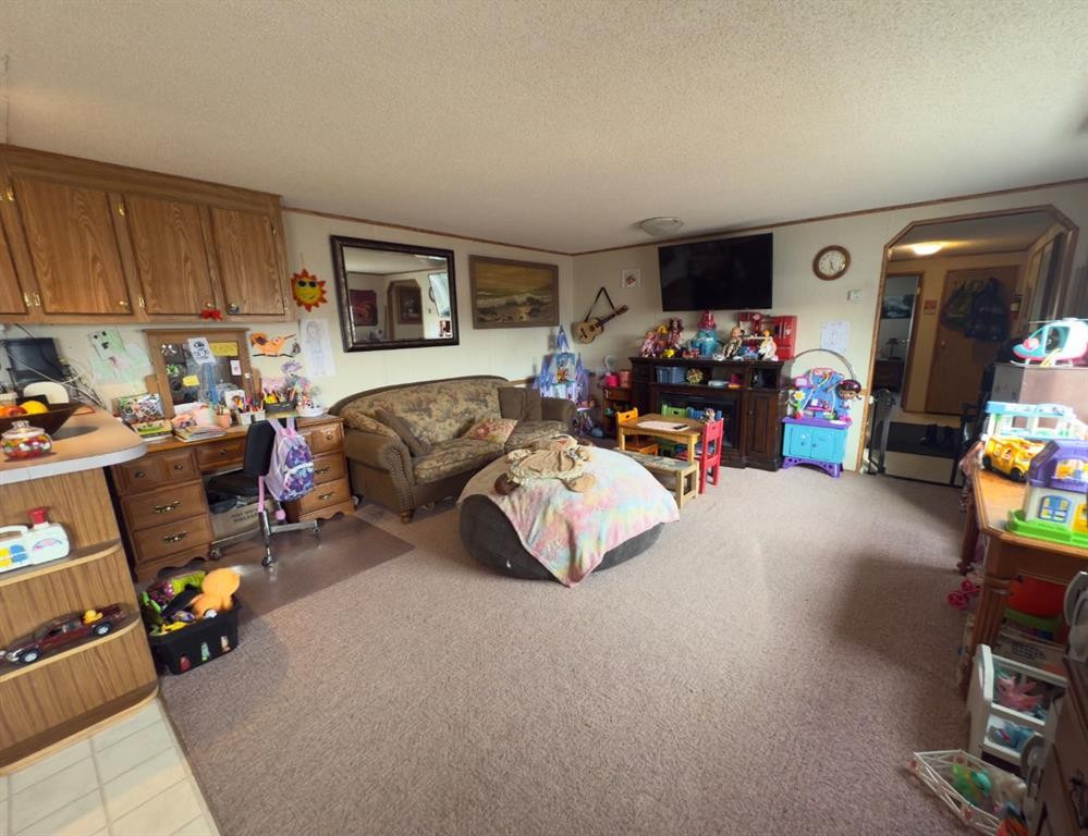 331 Gleichen Street, Gleichen, AB - Indoor