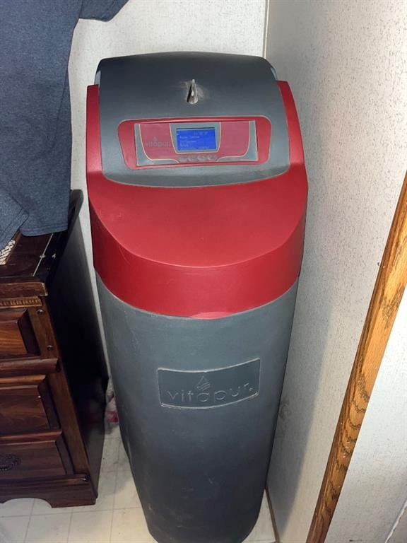 331 Gleichen Street, Gleichen, AB - Indoor