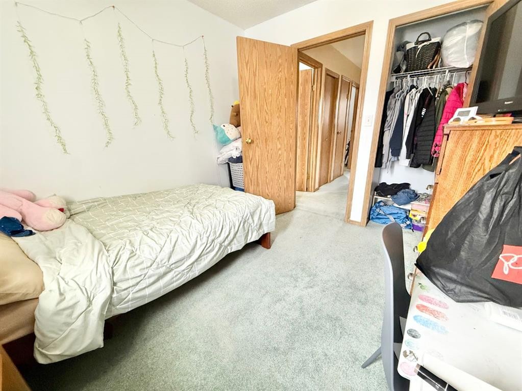 5 Garrow Crescent East, Brooks, AB - Indoor Photo Showing Bedroom