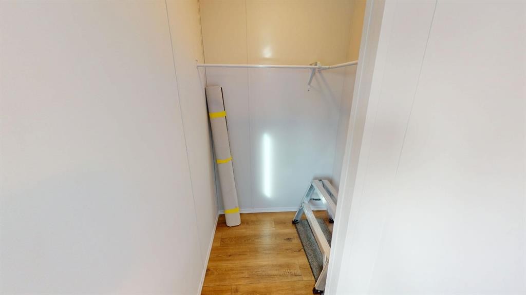 14-831 2 Avenue, Bassano, AB