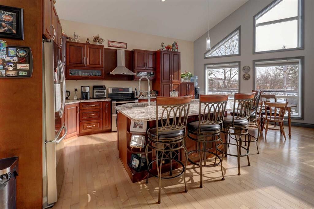 336 Mabbott Road, Drumheller, AB - Indoor