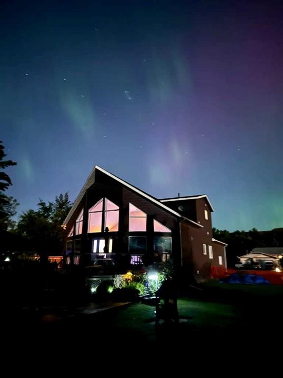 336 Mabbott Road, Drumheller, AB - Outdoor