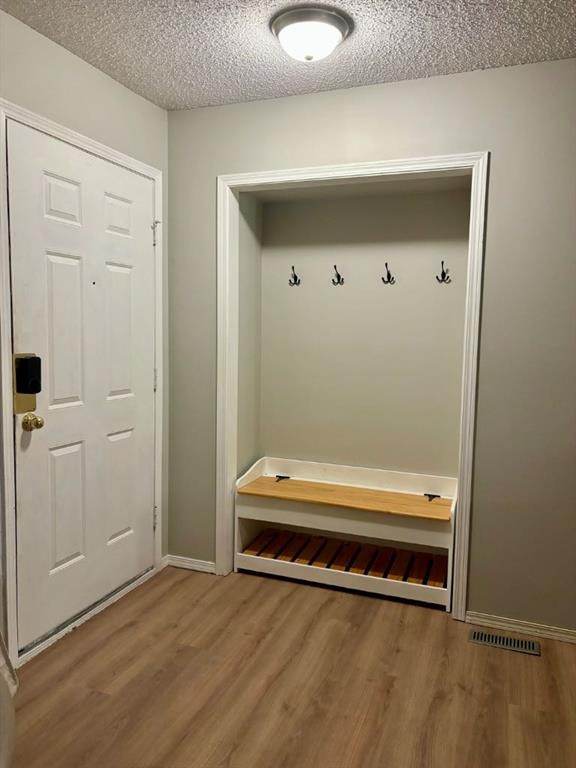 32 Ramsey Close, Red Deer, AB - Indoor Photo Showing Other Room