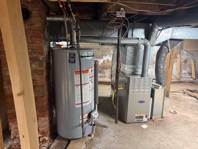 899 3 Avenue West, Drumheller, AB - Indoor Photo Showing Basement