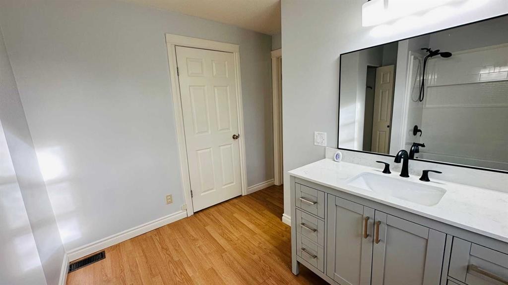 1133 300 Newcastle Place, Drumheller, AB - Indoor Photo Showing Other Room