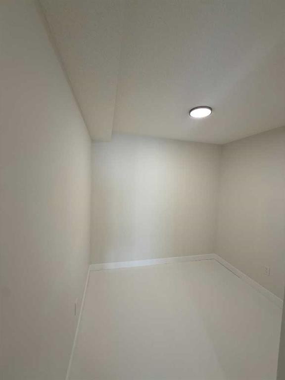 22 Garden Way, Drumheller, AB - Indoor Photo Showing Other Room