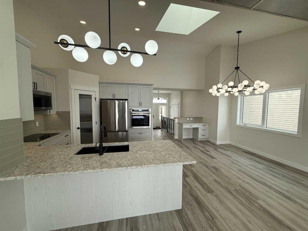 22 Garden Way, Drumheller, AB - Indoor Photo Showing Kitchen With Upgraded Kitchen