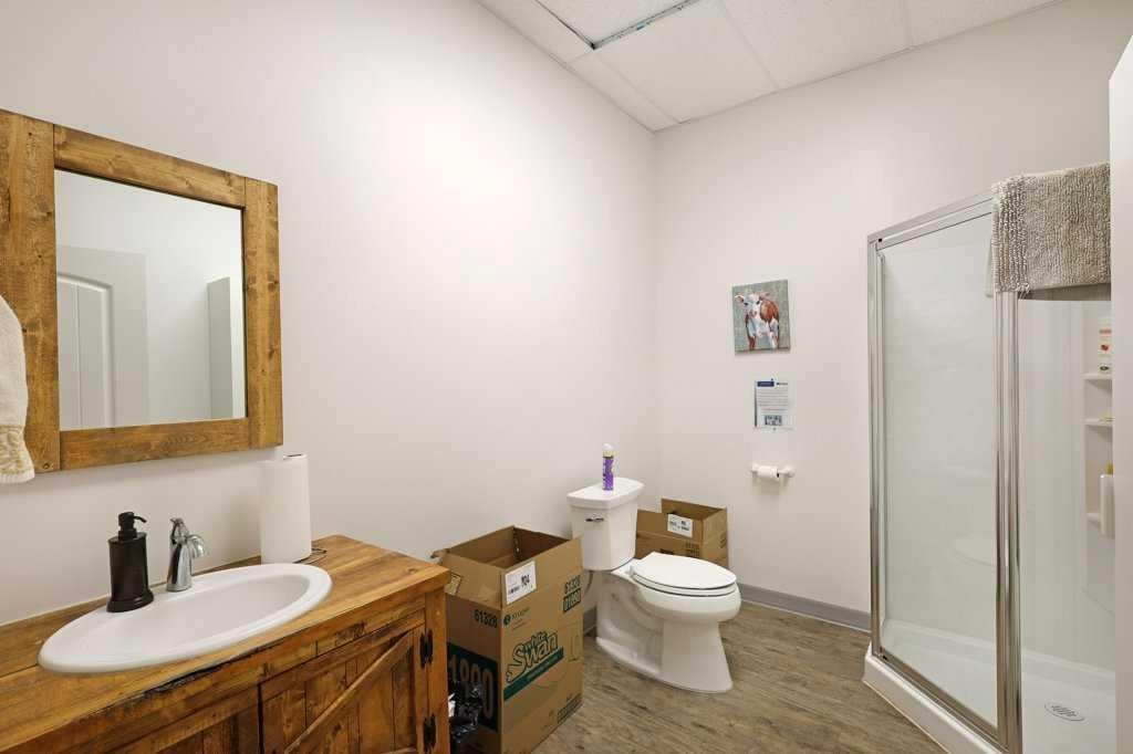 50 Upland Boulevard West, Brooks, AB