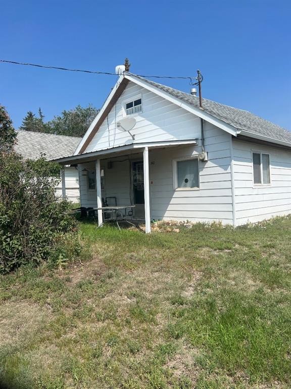 302 7 Avenue Sw, Drumheller, AB - Outdoor With Deck Patio Veranda