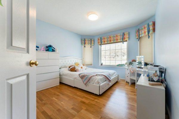 85 Michichi Drive, Drumheller, AB - Indoor Photo Showing Bedroom