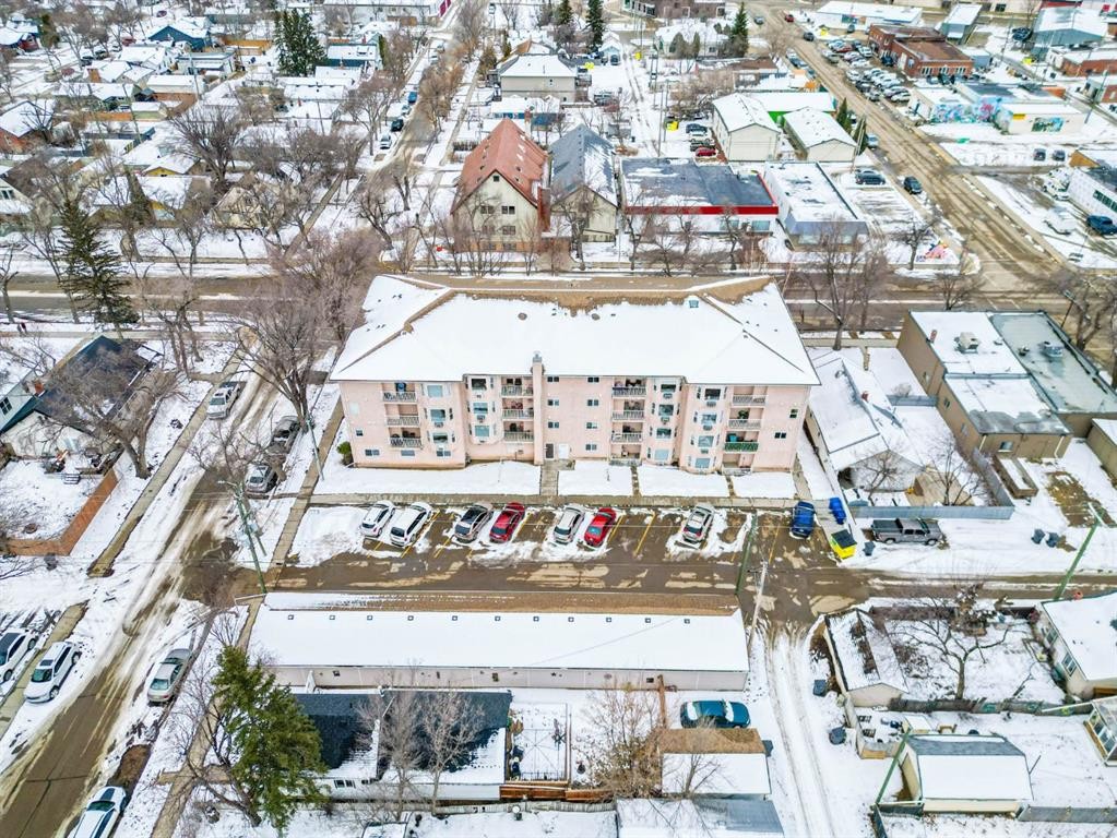 108-190 3 Avenue, Drumheller, AB - Outdoor With View