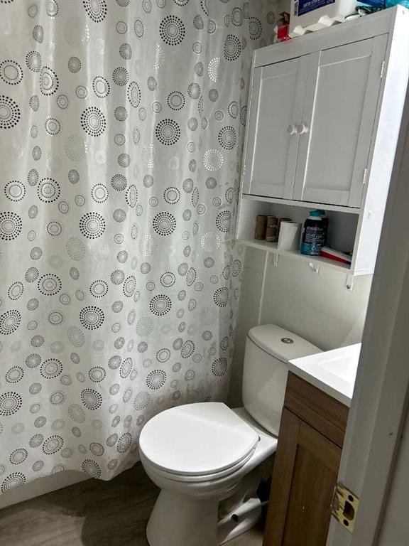 1708 2Nd Avenue East, Brooks, AB - Indoor