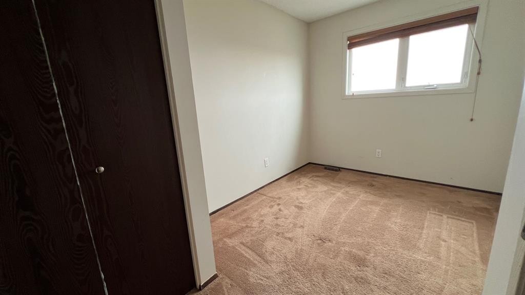 177 Shacker Cres, Hanna, AB - Indoor Photo Showing Other Room