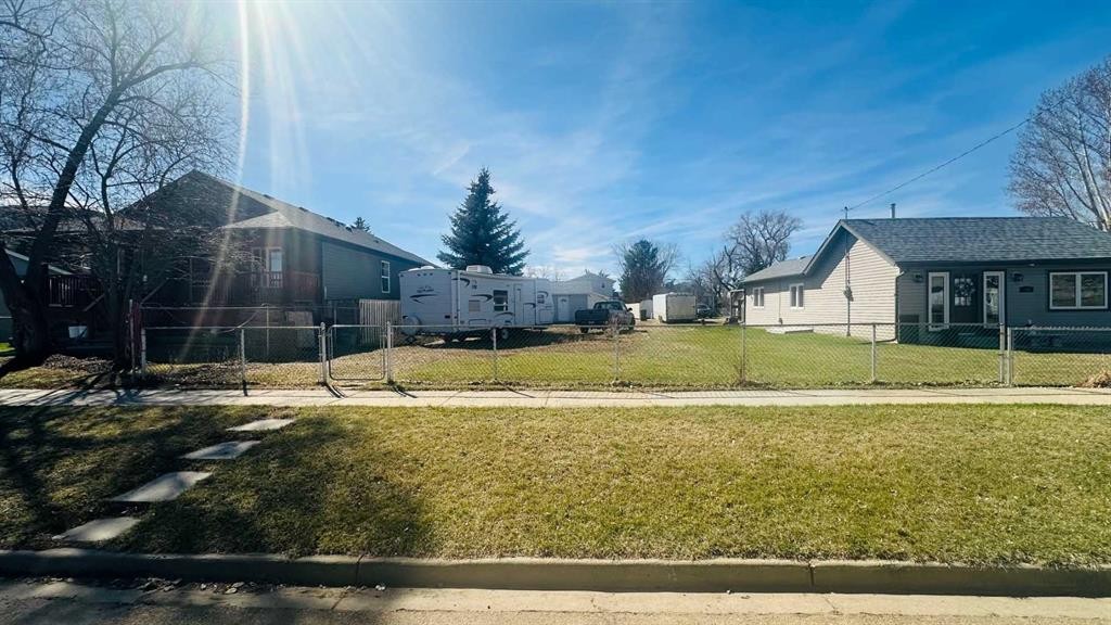 103 24 Street Nw, Drumheller, AB