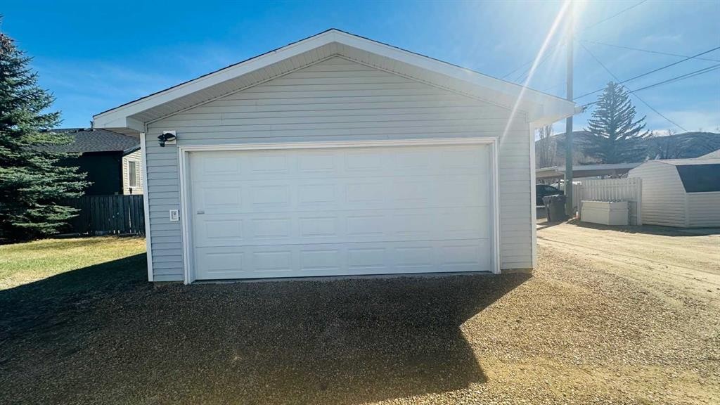 103 24 Street Nw, Drumheller, AB