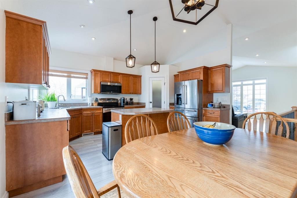 1258 1 Avenue Nw, Drumheller, AB - Indoor