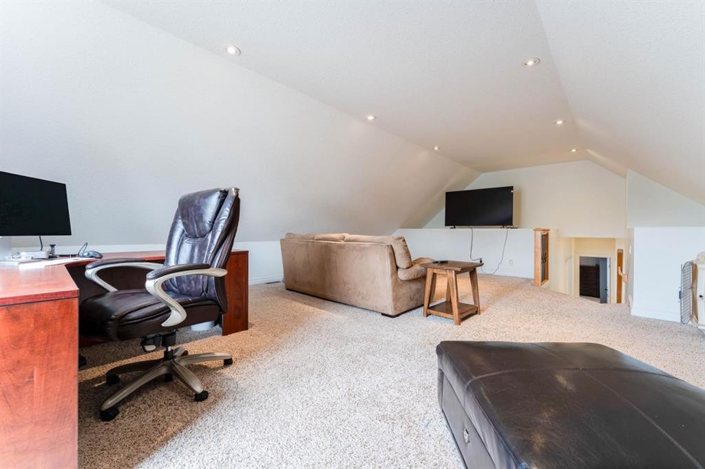 1258 1 Avenue Nw, Drumheller, AB - Indoor Photo Showing Office