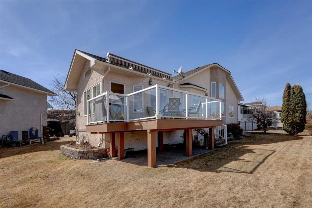 26 Willow Point, Drumheller, AB - Outdoor With Deck Patio Veranda