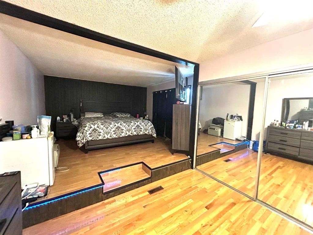 161 Ingram Park Drive East, Brooks, AB - Indoor Photo Showing Bedroom