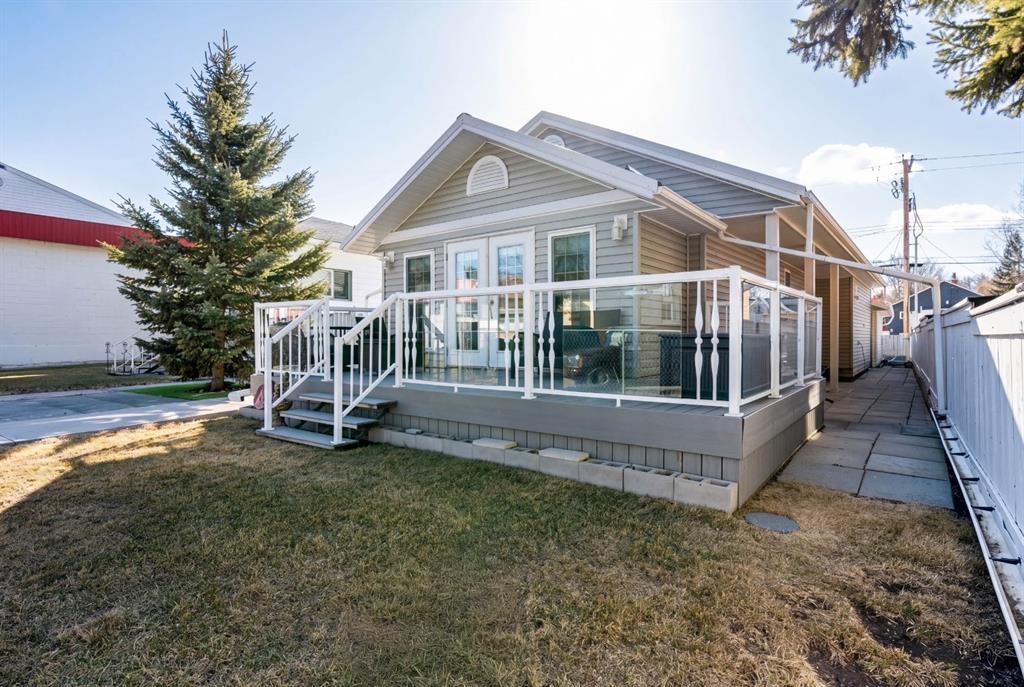 145 Centre Street, Drumheller, AB - Outdoor With Deck Patio Veranda