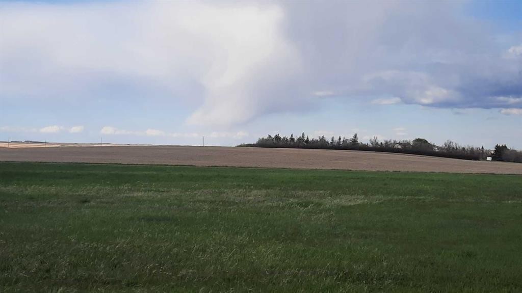 112 Railway Avenue South, Morrin, AB
