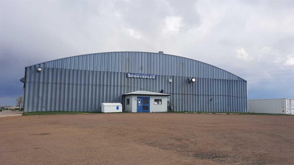 112 Railway Avenue South, Morrin, AB