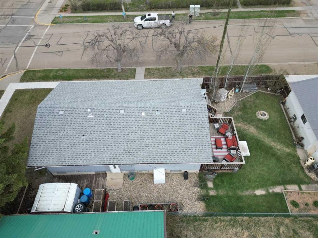 261 2 Avenue West, Drumheller, AB - Outdoor