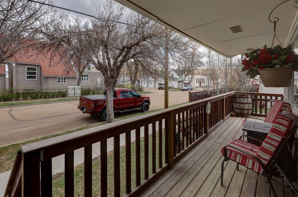 261 2 Avenue West, Drumheller, AB - Outdoor With Deck Patio Veranda With Exterior