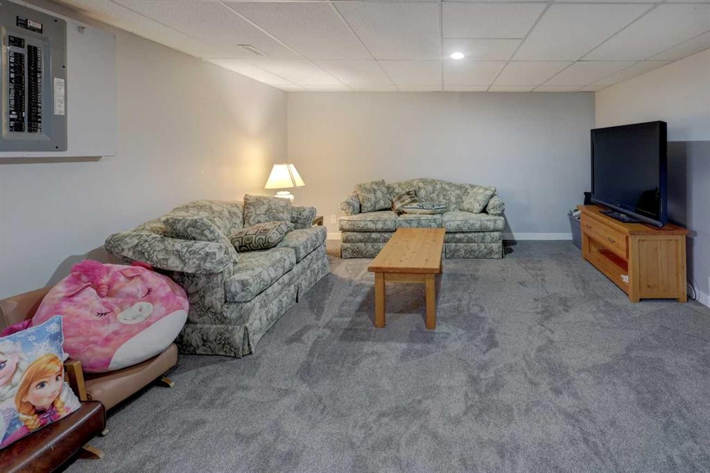 200075 Twp Rd 302, Rural Starland County, AB - Indoor
