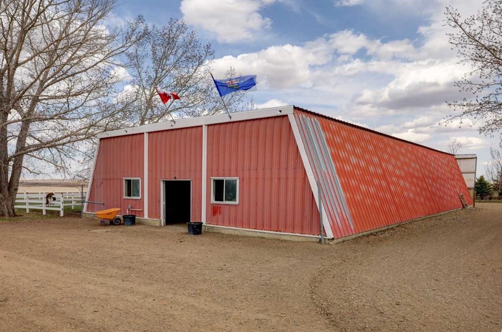 200075 Twp Rd 302, Rural Starland County, AB - Indoor