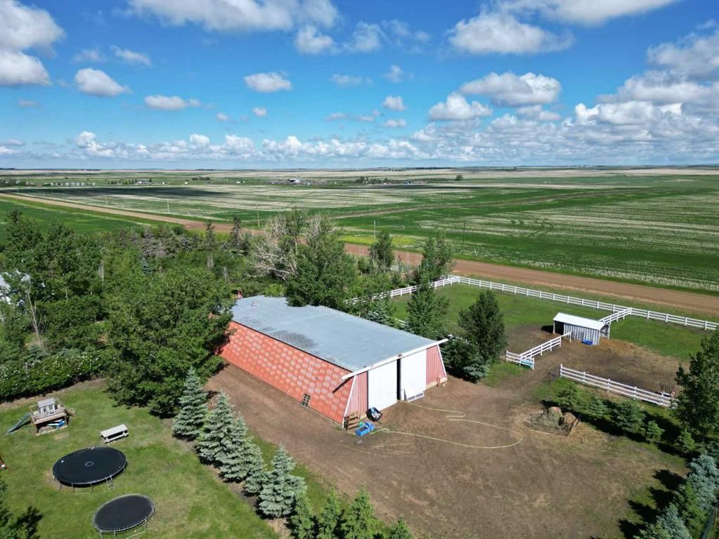 200075 Twp Rd 302, Rural Starland County, AB - Indoor