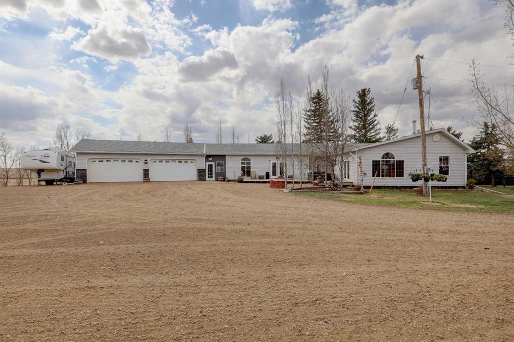 200075 Twp Rd 302, Rural Starland County, AB - Indoor Photo Showing Kitchen