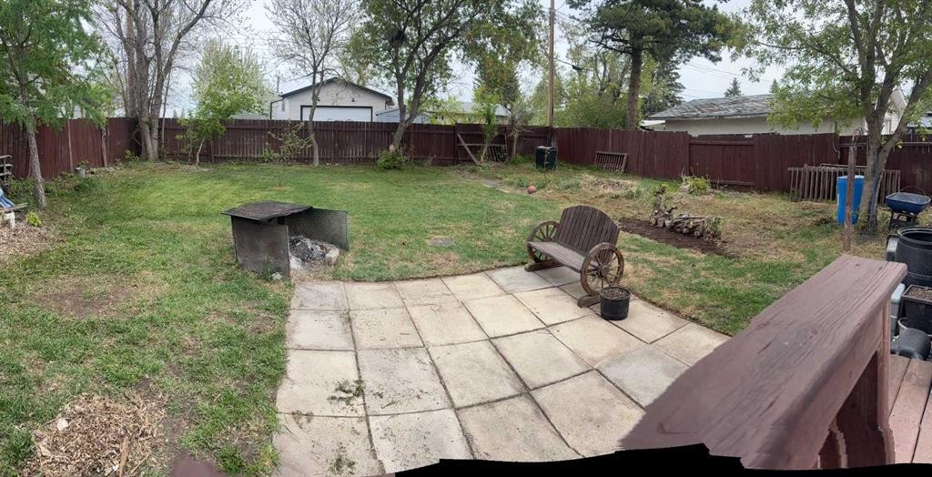 5132 49 Avenue, Onoway, AB - Outdoor With Backyard