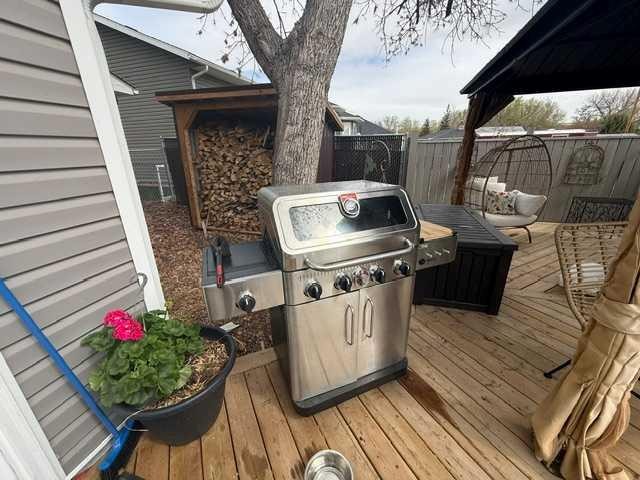 148 4 Street, Drumheller, AB - Outdoor With Deck Patio Veranda With Exterior