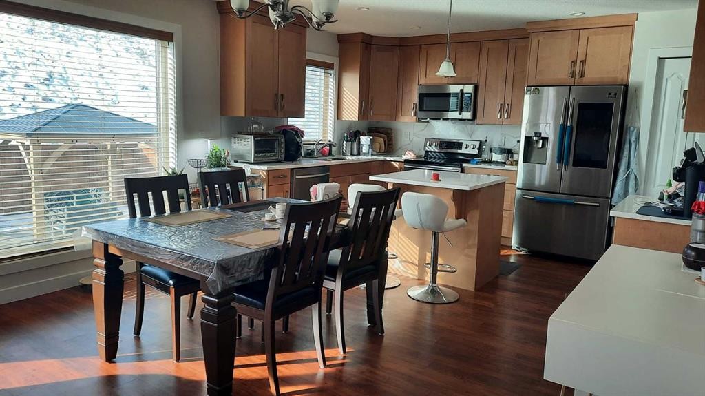 153 10 Avenue, Drumheller, AB - Indoor