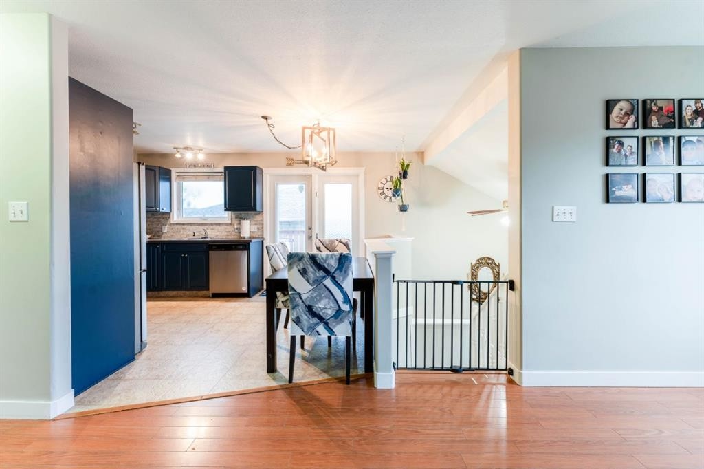 685 3 Avenue West, Drumheller, AB