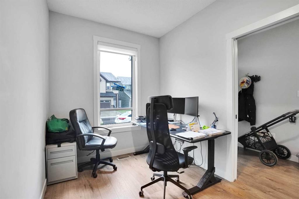 44 Seton Villas Se, Calgary, AB - Indoor Photo Showing Office