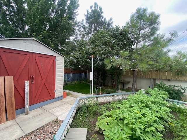 30 Lake Stafford Crescent East, Brooks, AB