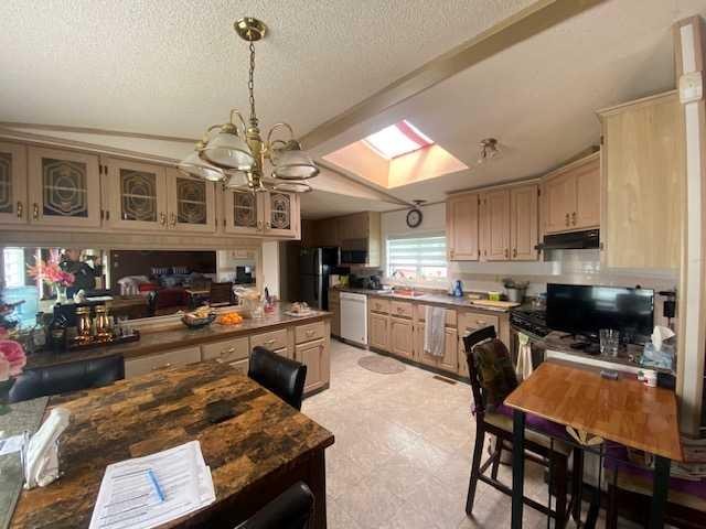 30 Lake Stafford Crescent East, Brooks, AB