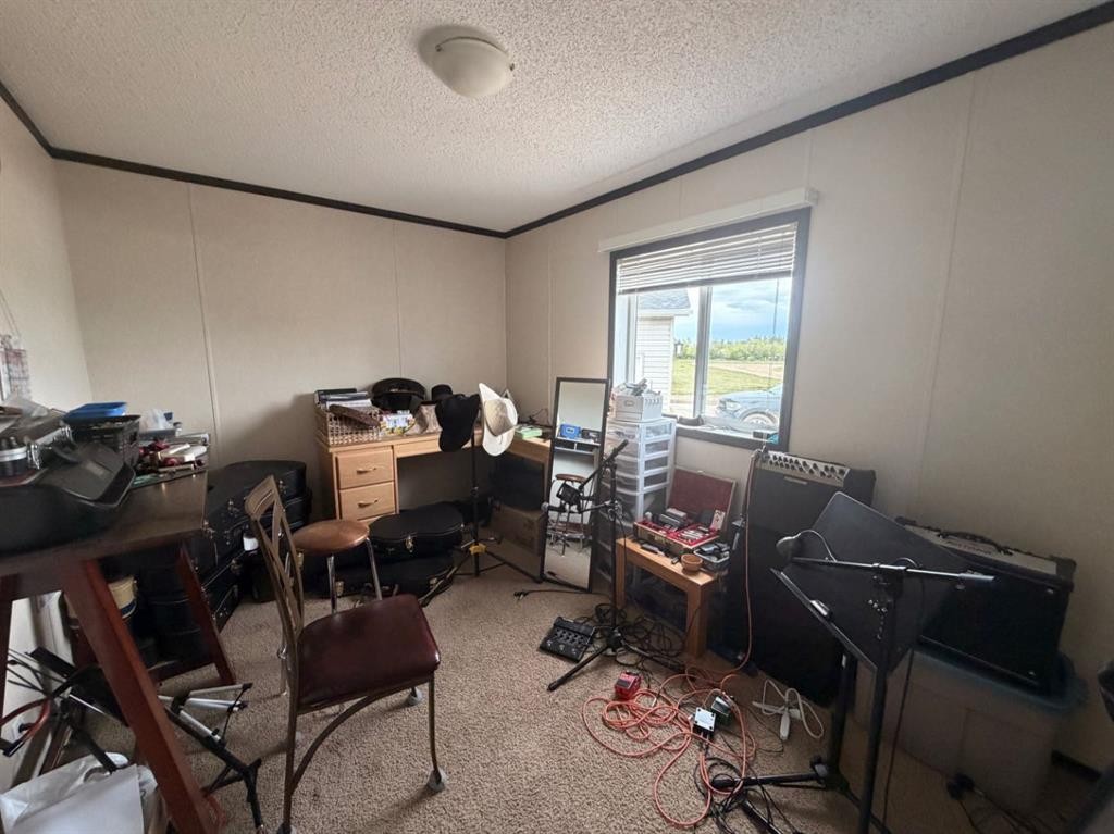 305600A Range Road 254, Linden, AB