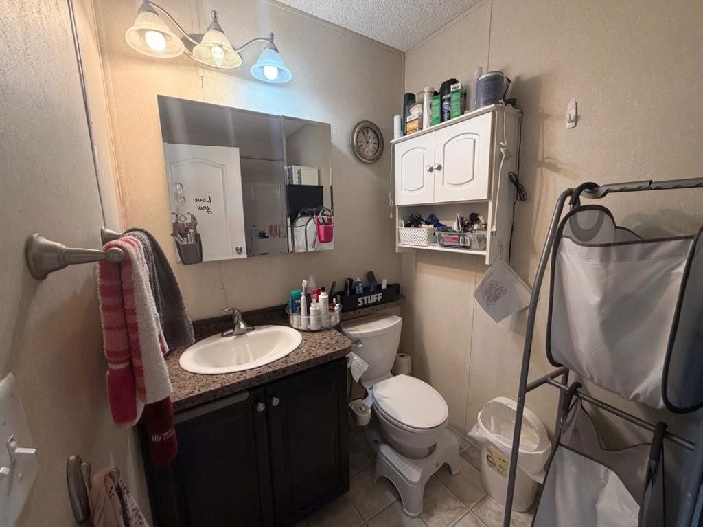305600A Range Road 254, Linden, AB