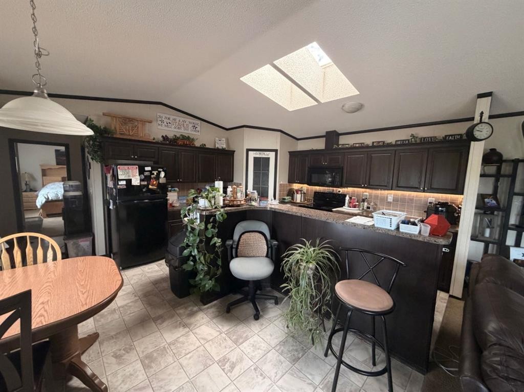 305600A Range Road 254, Linden, AB