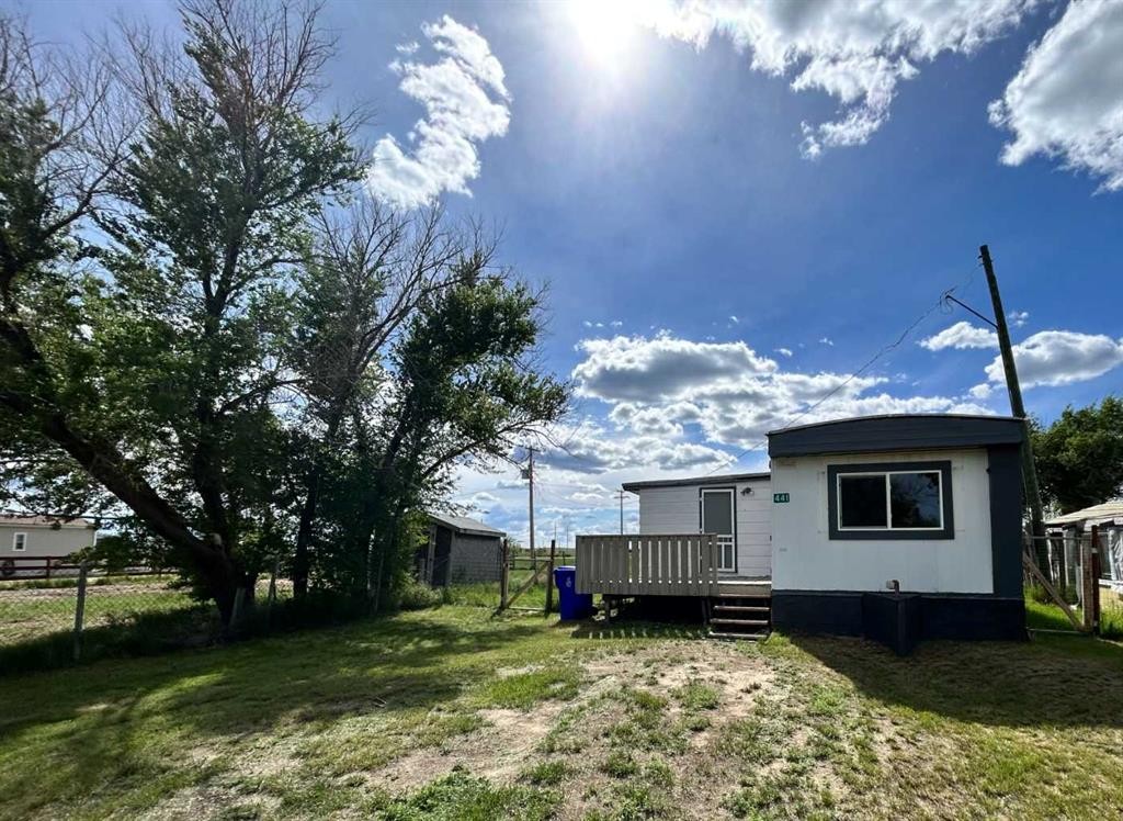 441 2 Street, Suffield, AB