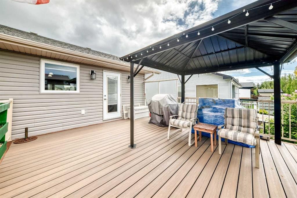 45 Vantage Crescent, Olds, AB