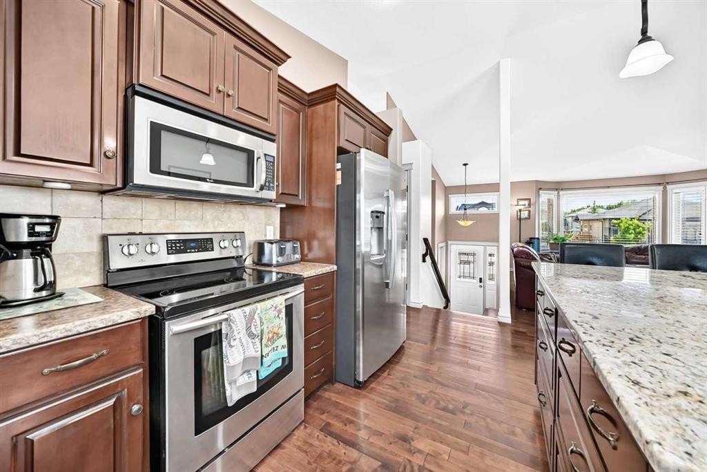 45 Vantage Crescent, Olds, AB