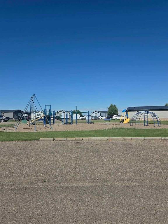 39 Maple Drive, Brooks, AB