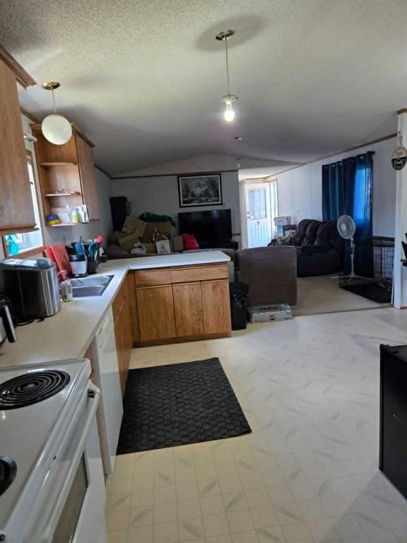 39 Maple Drive, Brooks, AB