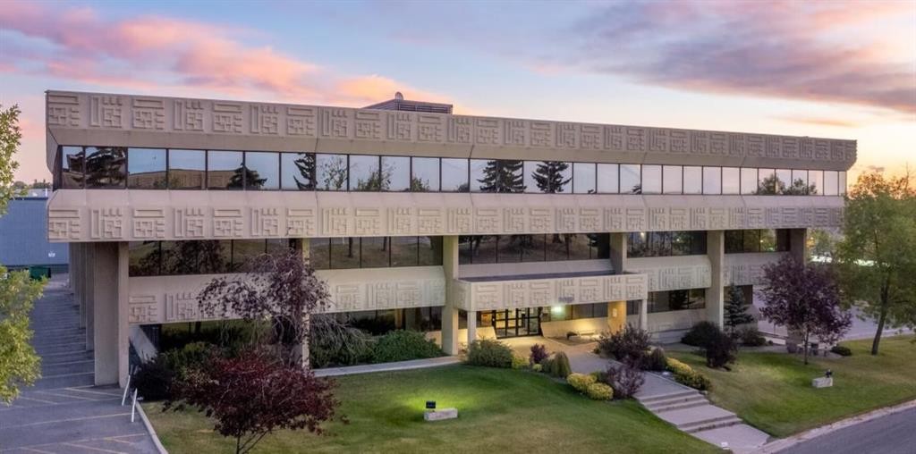 3016 5 Avenue Ne, Calgary, AB